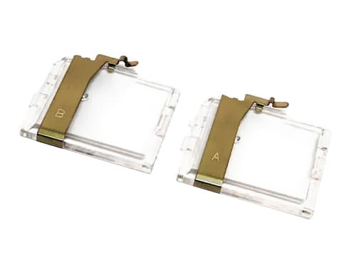 Направители шнура для защипов (2шт для разного диаметра) для машин с горизонтальным челноком*