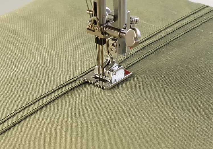 Лапка для защипов с 9 желобками (для машин с шириной строчки 9мм) - фото №2