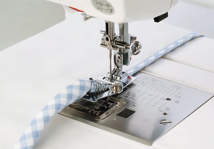 Лапка для окантовки косой бейкой (для машин с шириной строчки 9мм) - фото №2