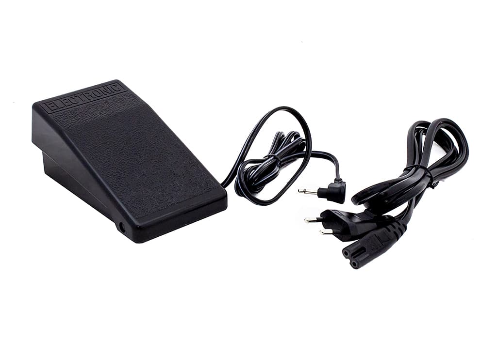 Швейная машина с микропроцессорным управлением Janome Sewist 740DC - фото №8