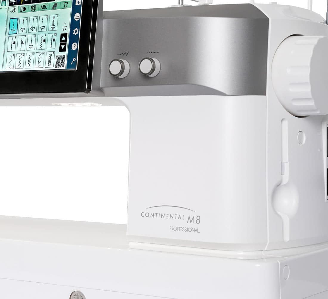 Швейная машина с микропроцессорным управлением Janome Continental M8 Professional - №3